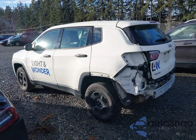 3C4NJDAB4KT679738: 41100814