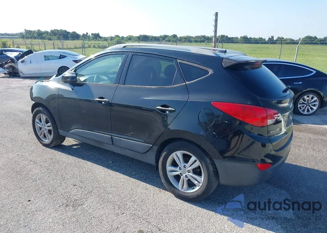 KM8JU3AC8DU736505: 41100076