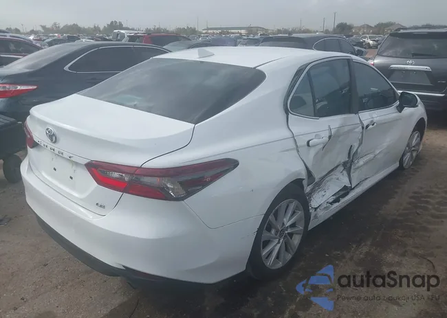 4T1R11AK3RU225203: 41102595