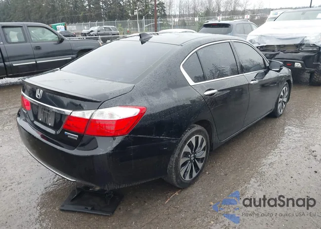 1HGCR6F71FA007327: 41103556