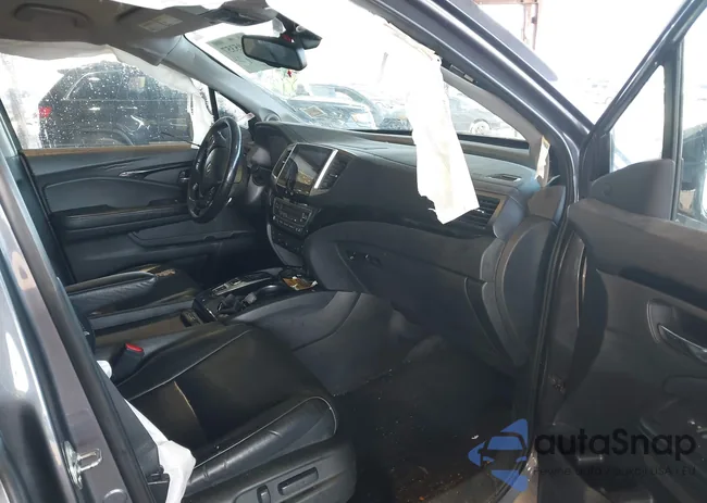 5FNYF6H06JB025867: 41105357