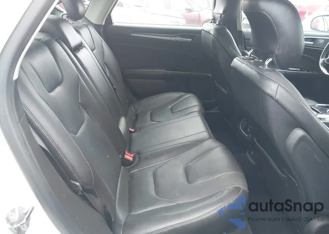 3FA6P0K90DR337216: 41106600