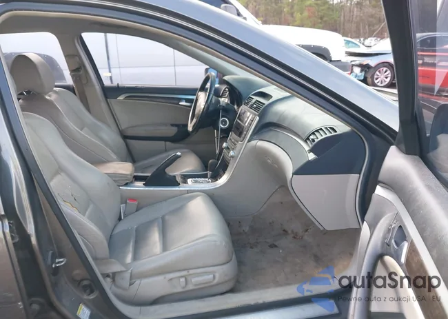 19UUA66207A018224: 41106070