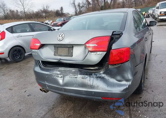 3VWBZ7AJ3BM381080: 41108515