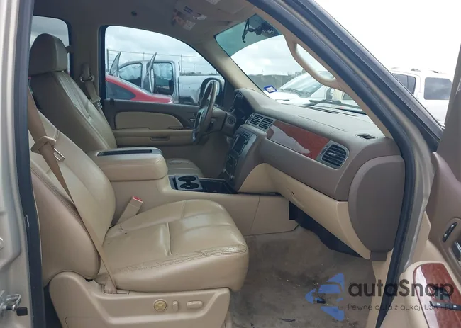 1GKFK13047R385563: 41110245