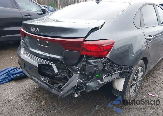 3KPF24AD3RE758948: 41113532