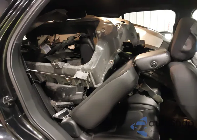 1FM5K8D87JGC82785: 41113925