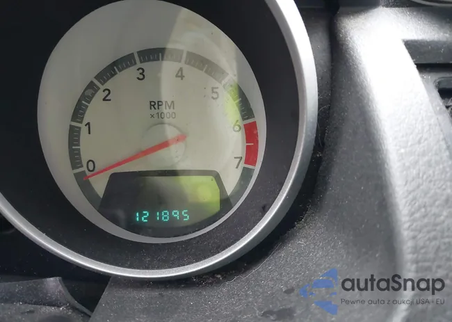 2D8HN44E79R673244: 41121663