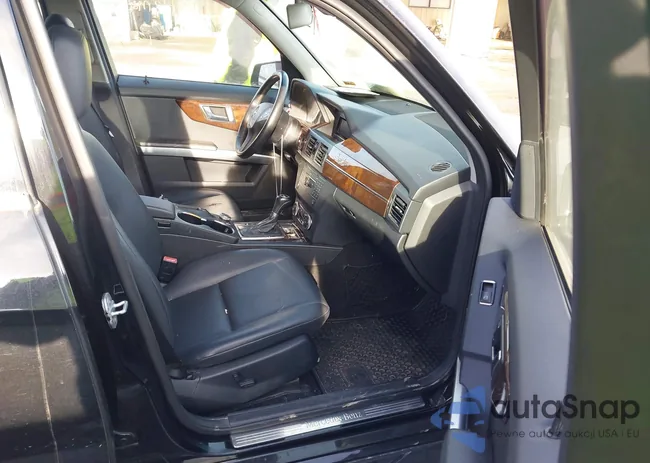 WDCGG8HB9AF427166: 41123563