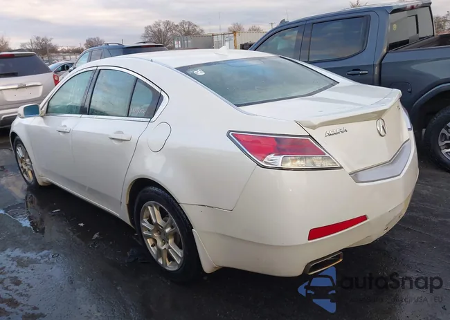 19UUA8F27AA024248: 41123783