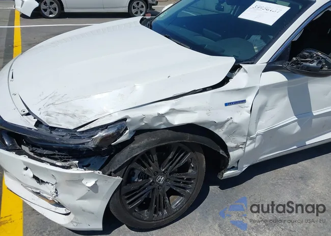 1HGCV3F93JA004434: 41123820