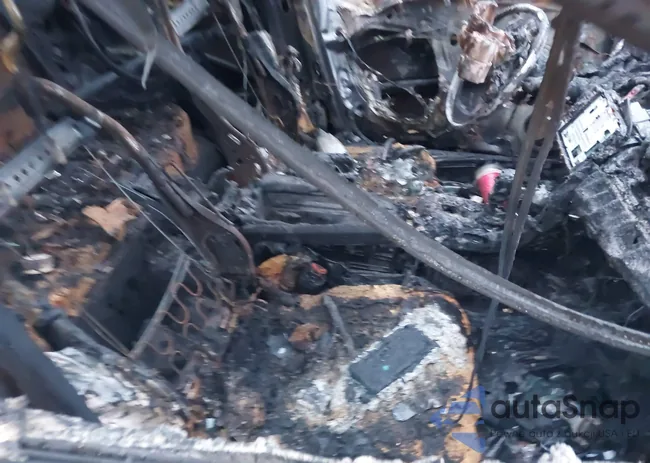 2HGFC2F83KH583545: 41124413