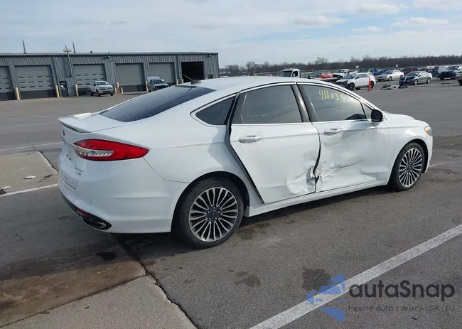 3FA6P0D98JR124040: 41123958