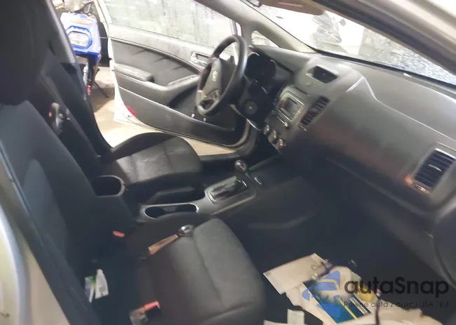 KNAFK4A68E5175117: 41125597