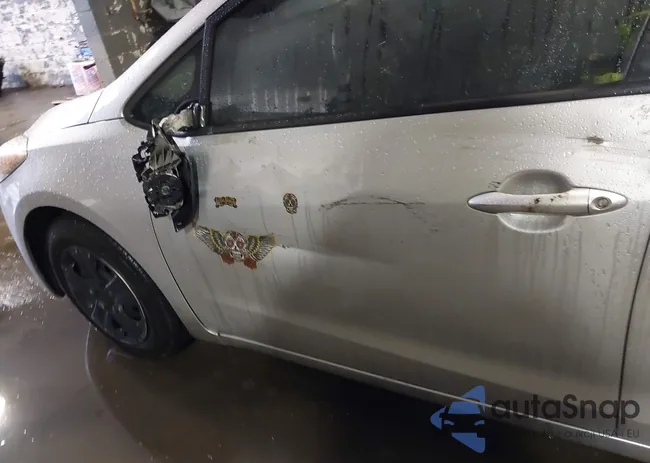 KNAFK4A68E5175117: 41125597