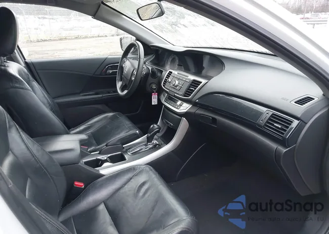 1HGCR2F52DA161596: 41125067