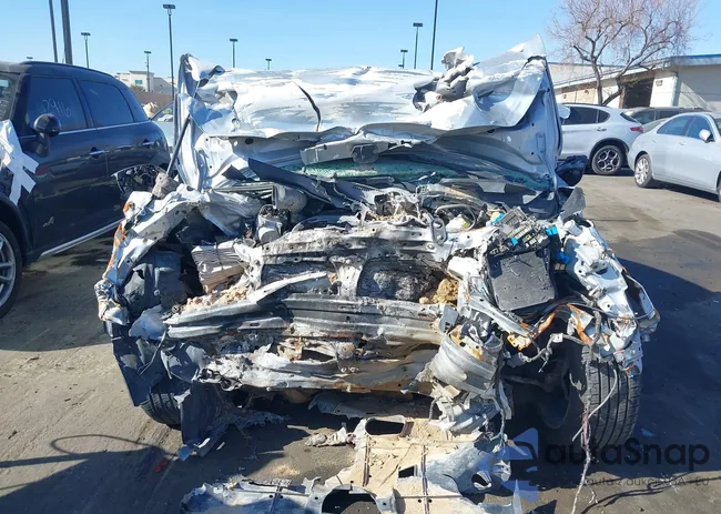 4S3BNAN65J3022928: 41126474