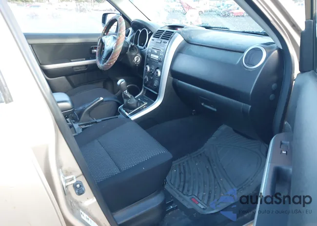 JS3TD941074200440: 41125927