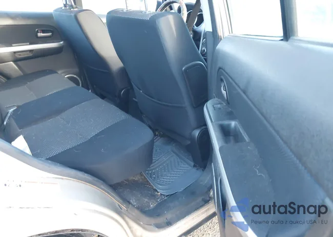 JS3TD941074200440: 41125927