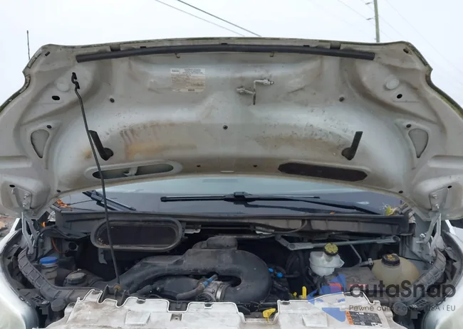 1FTYR1ZM3GKB36643: 41127604