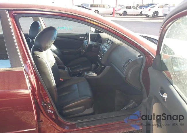 1N4AL2AP6AC115128: 41127153