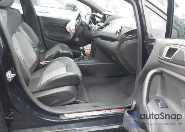 3FADP4GX8GM118978: 41132318