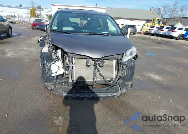 5TDDZ3DC8KS211637: 41132737