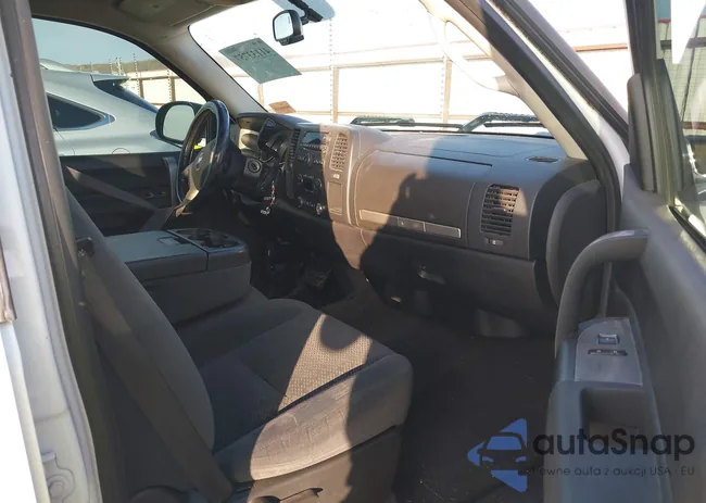 2GCEC130581167596: 41133757