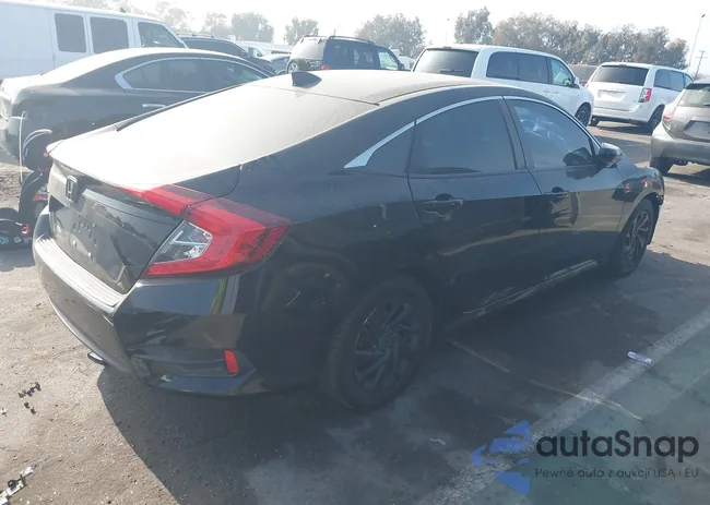 2HGFC2F78JH528143: 41132868