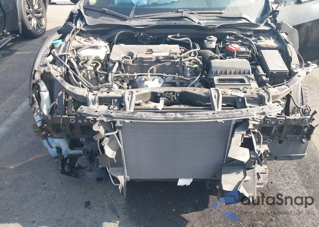 2HGFC2F78JH528143: 41132868