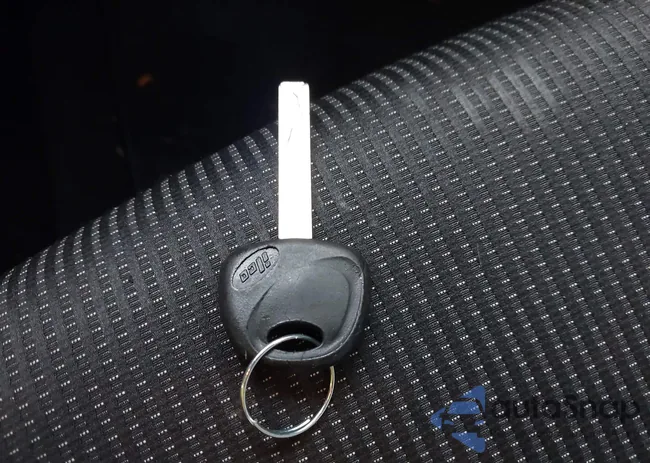 3KPF24AD6ME412823: 41133030