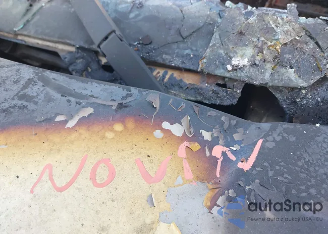 1FM5K7D88DGA67012: 41134404