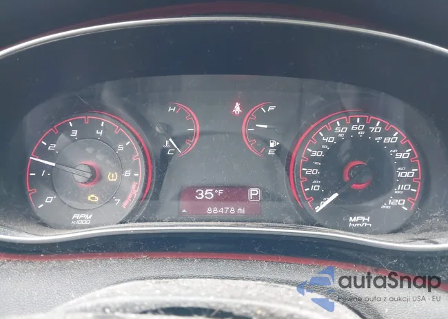 1C3CDFBBXFD373944: 41135298