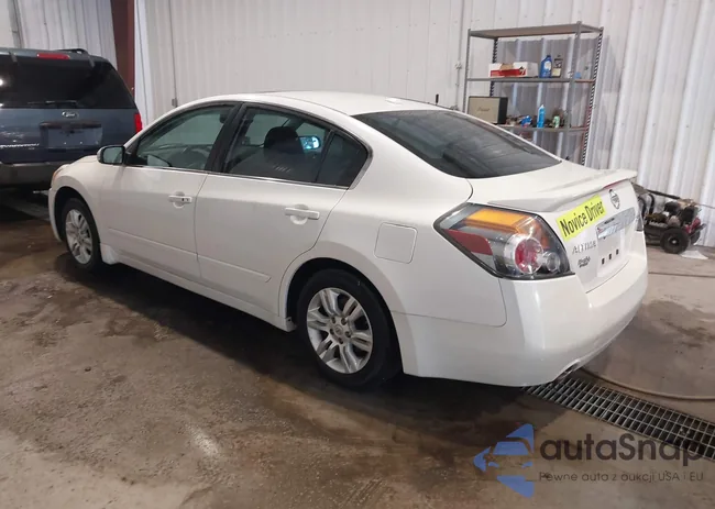 1N4AL2AP0BN428584: 41135655