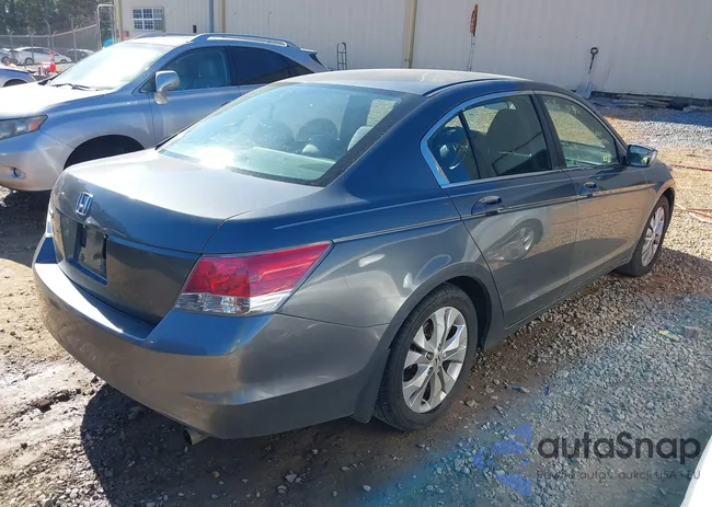 1HGCP2F39AA097394: 41137258