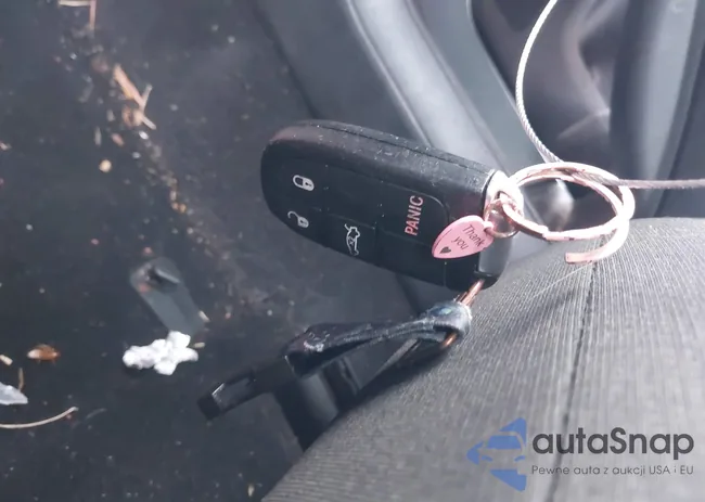 1C3CCCABXGN165108: 41137646