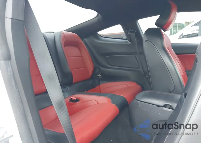 1FA6P8TH7G5232118: 41137692