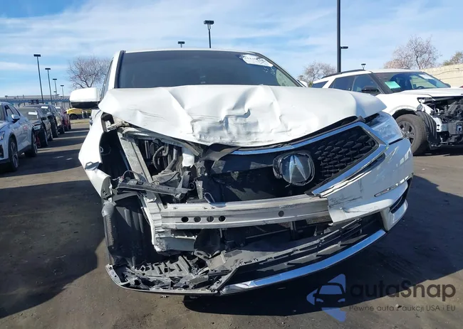 5J8YD3H33HL001050: 41140660