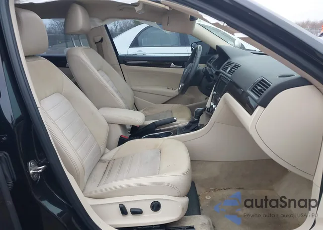 1VWCS7A36FC122780: 41143100