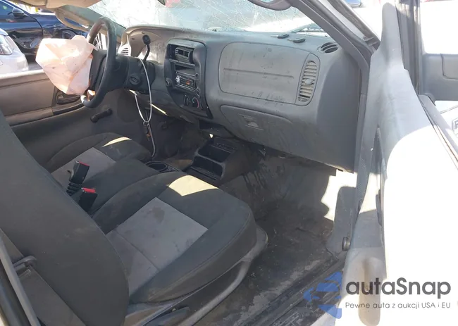 1FTYR10D39PA03318: 41145536