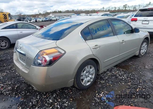 1N4AL2APXAN475653: 41147500