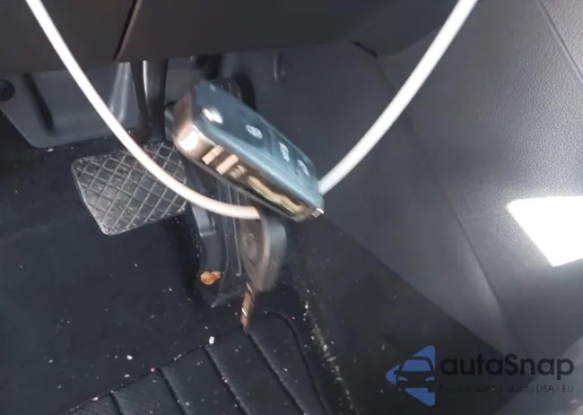 WVGTV7AX2HK028834: 41148667