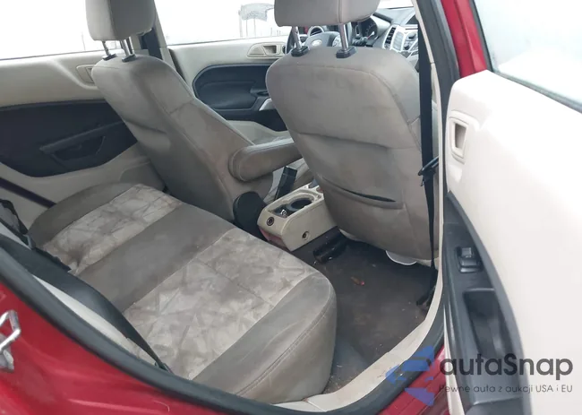 3FADP4EJ9DM174471: 41147821