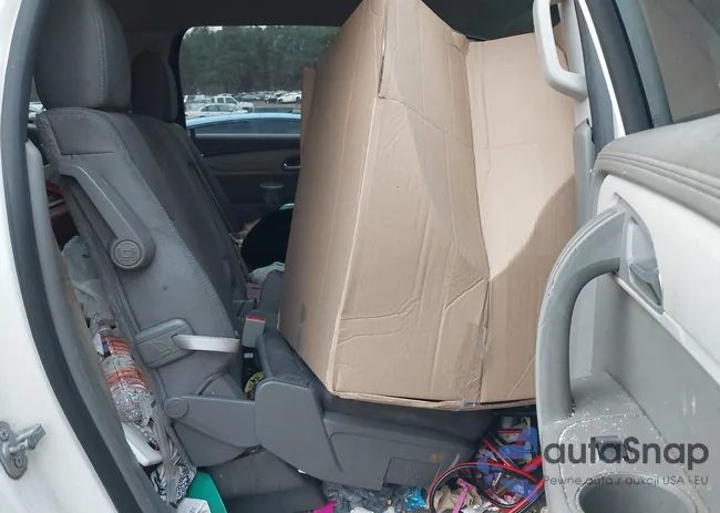 1GNKRFED5EJ362055: 41147903