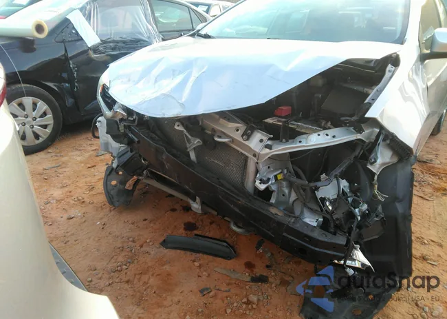 2T1BURHE8GC493301: 41149723