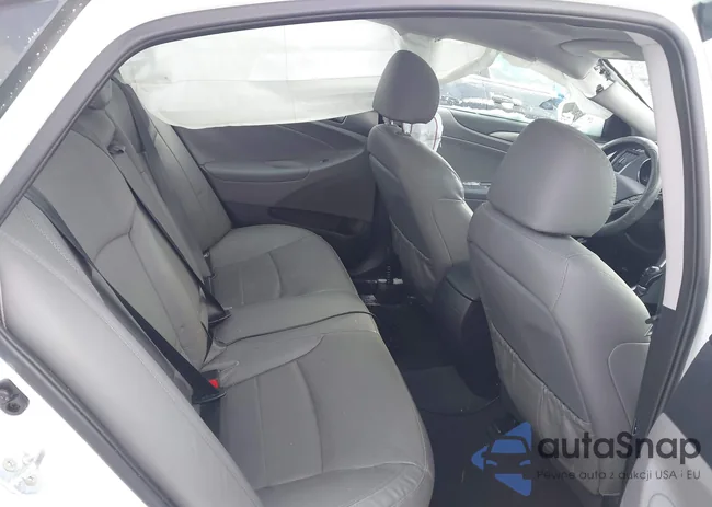 KMHEC4A40FA136889: 41150697