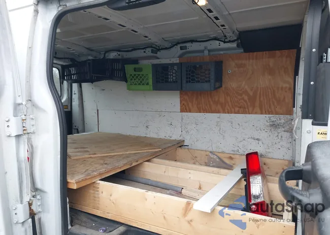 1FTYR1ZM8GKA59672: 41150717