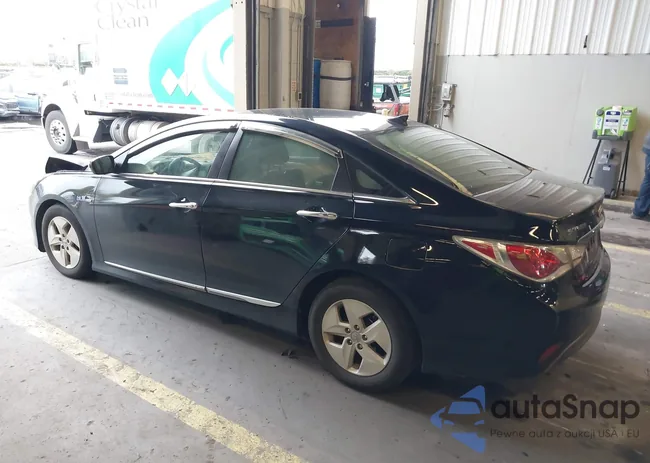 KMHEC4A44CA028285: 41151840