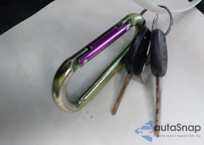 1GC0CVCG8DF243670: 41153862