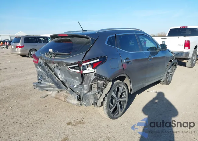 JN1BJ1CV9NW352262: 41155194